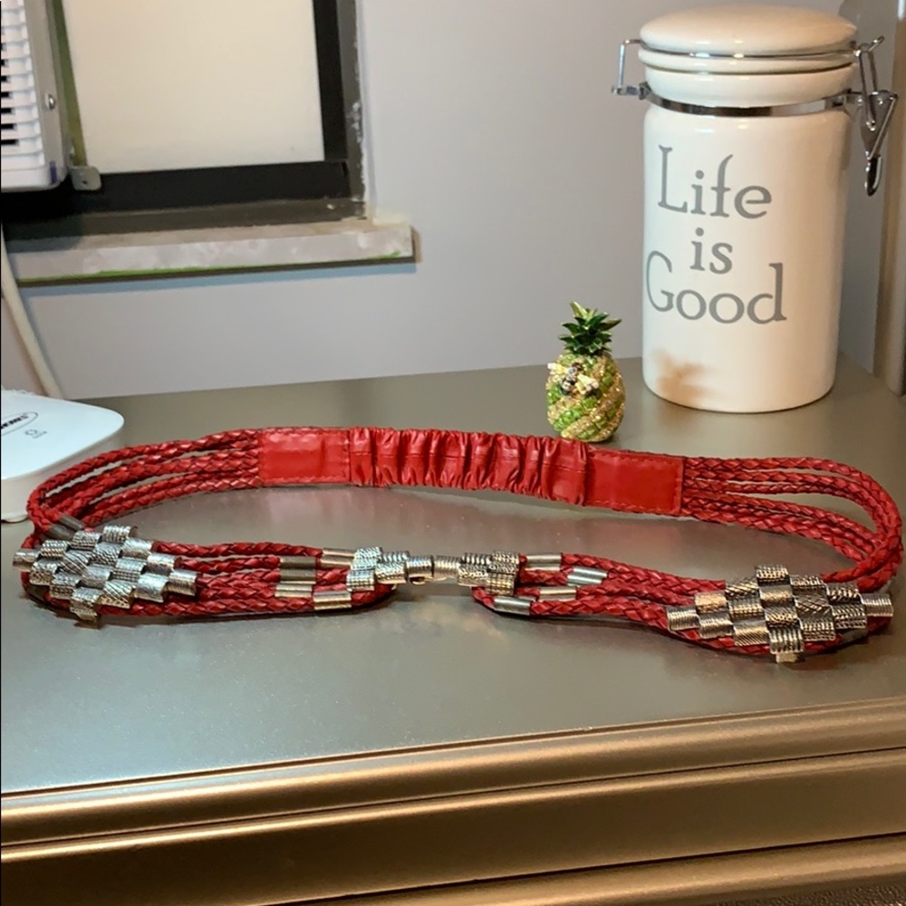 “Host Pick” Red leather & silver belt by CHICO